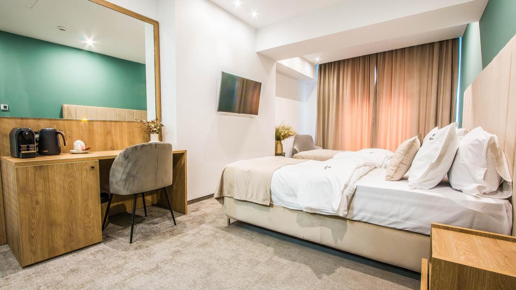 Central Apart Hotel Бухарест Экстерьер фото