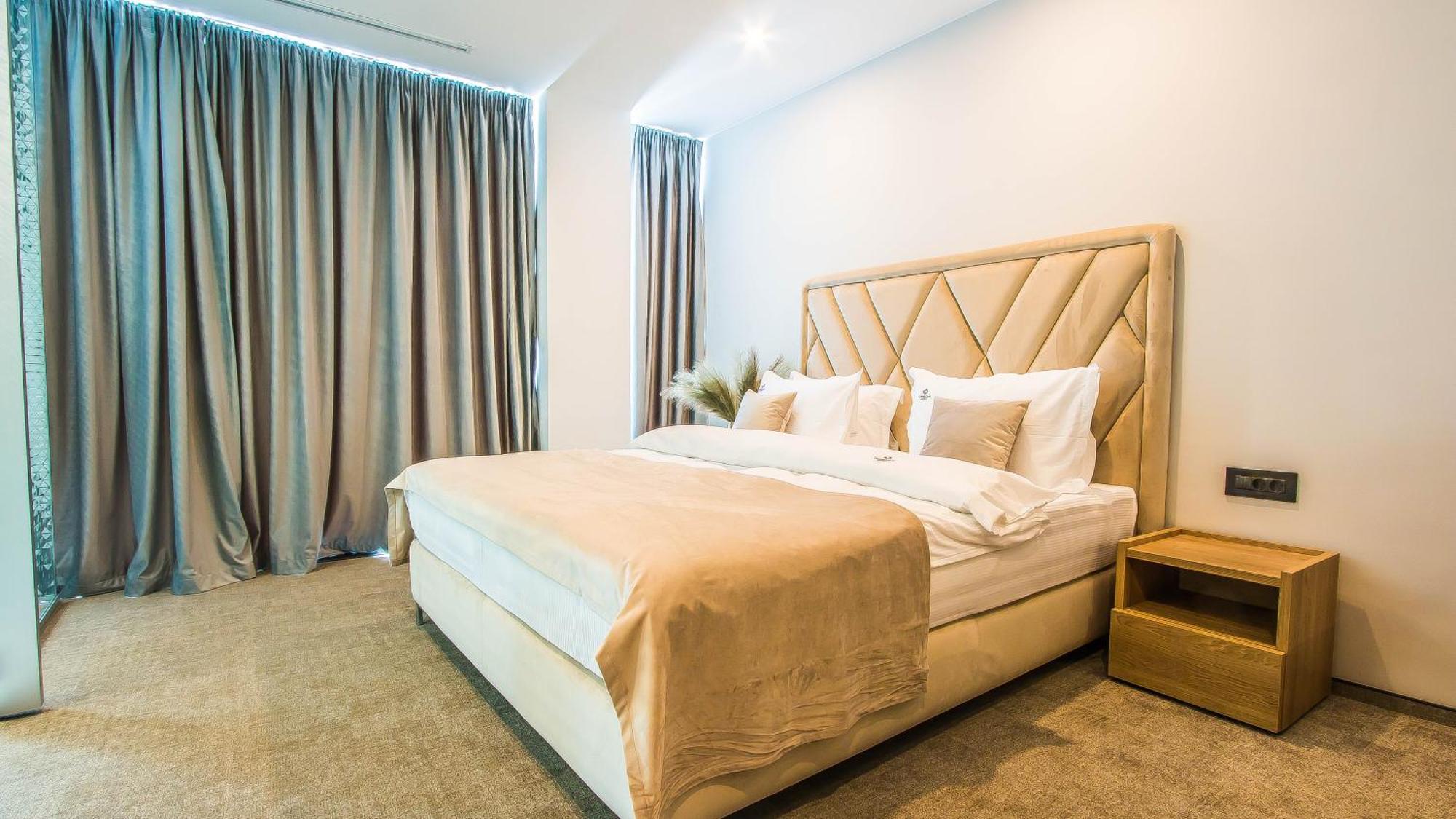 Central Apart Hotel Бухарест Экстерьер фото