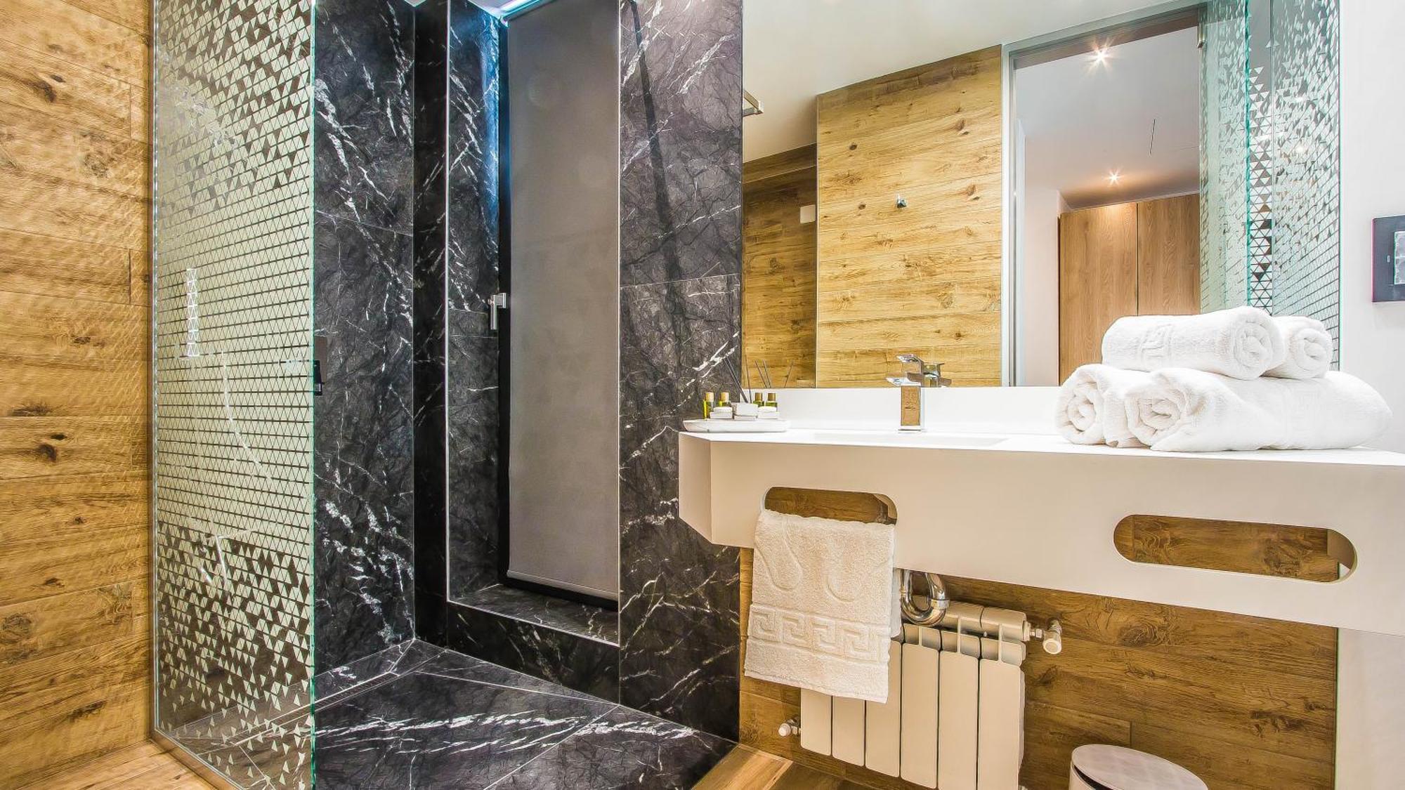 Central Apart Hotel Бухарест Экстерьер фото