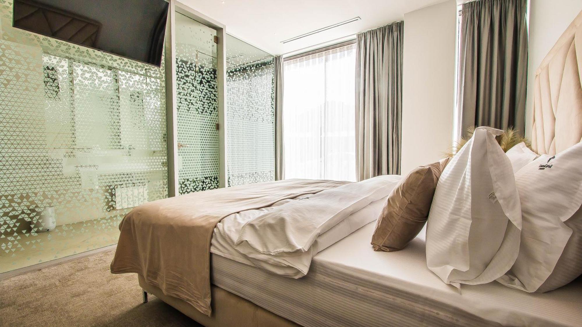 Central Apart Hotel Бухарест Экстерьер фото