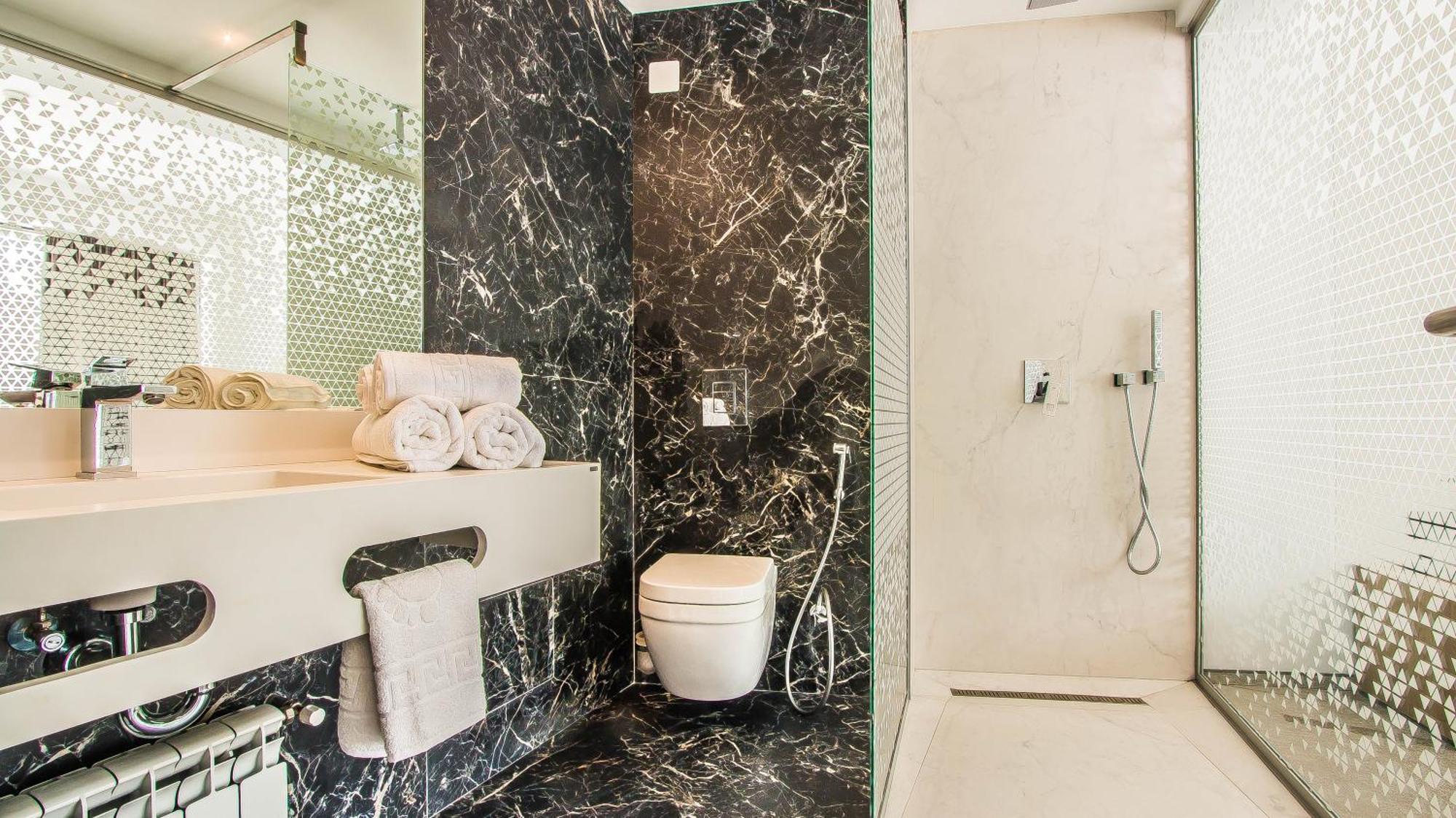 Central Apart Hotel Бухарест Экстерьер фото