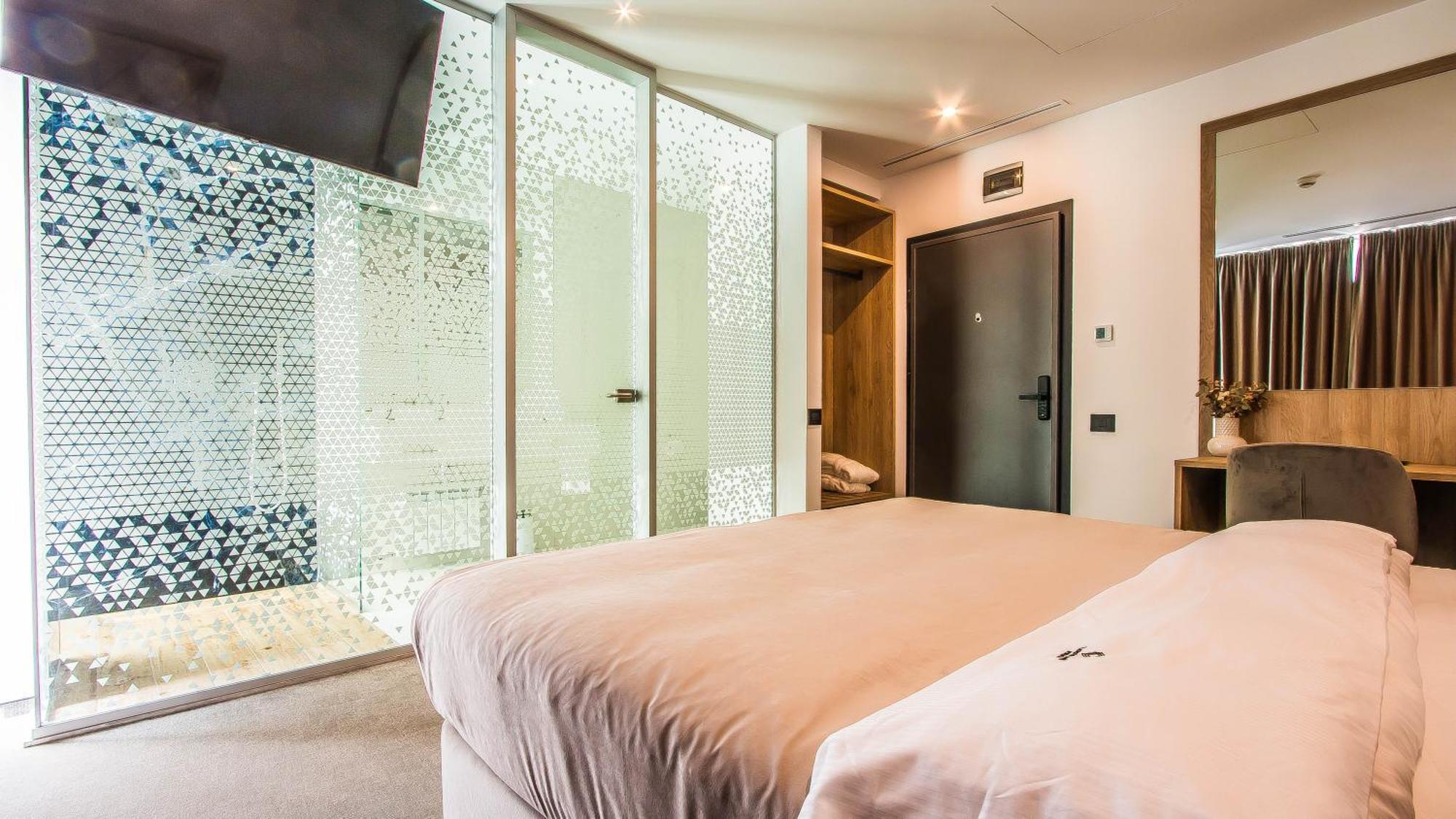 Central Apart Hotel Бухарест Экстерьер фото